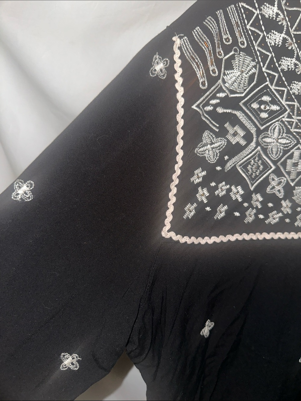 Tantrums Black Tunic with White Embroidered Yoke and Tassel Tie - Picture 3 of 8